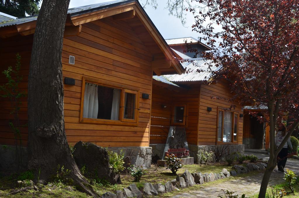 Apart Hotel Robles Del Sur San Martín de los Andes Exterior photo